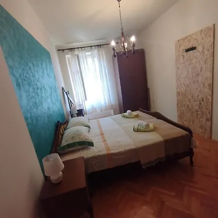 Bugenvilija Апартаменты Сплит